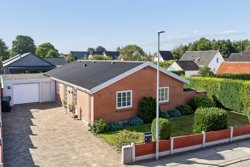 Skovvej 2, Frederiks, 7470 Karup J