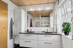 Skovvej 2, Frederiks, 7470 Karup J