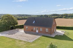 Landsbækvej 86, Skjød, 8450 Hammel