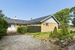 Færgevej 1, Uggelhuse, 8960 Randers SØ