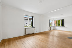 Holmsgårdsvej 7, 8960 Randers SØ