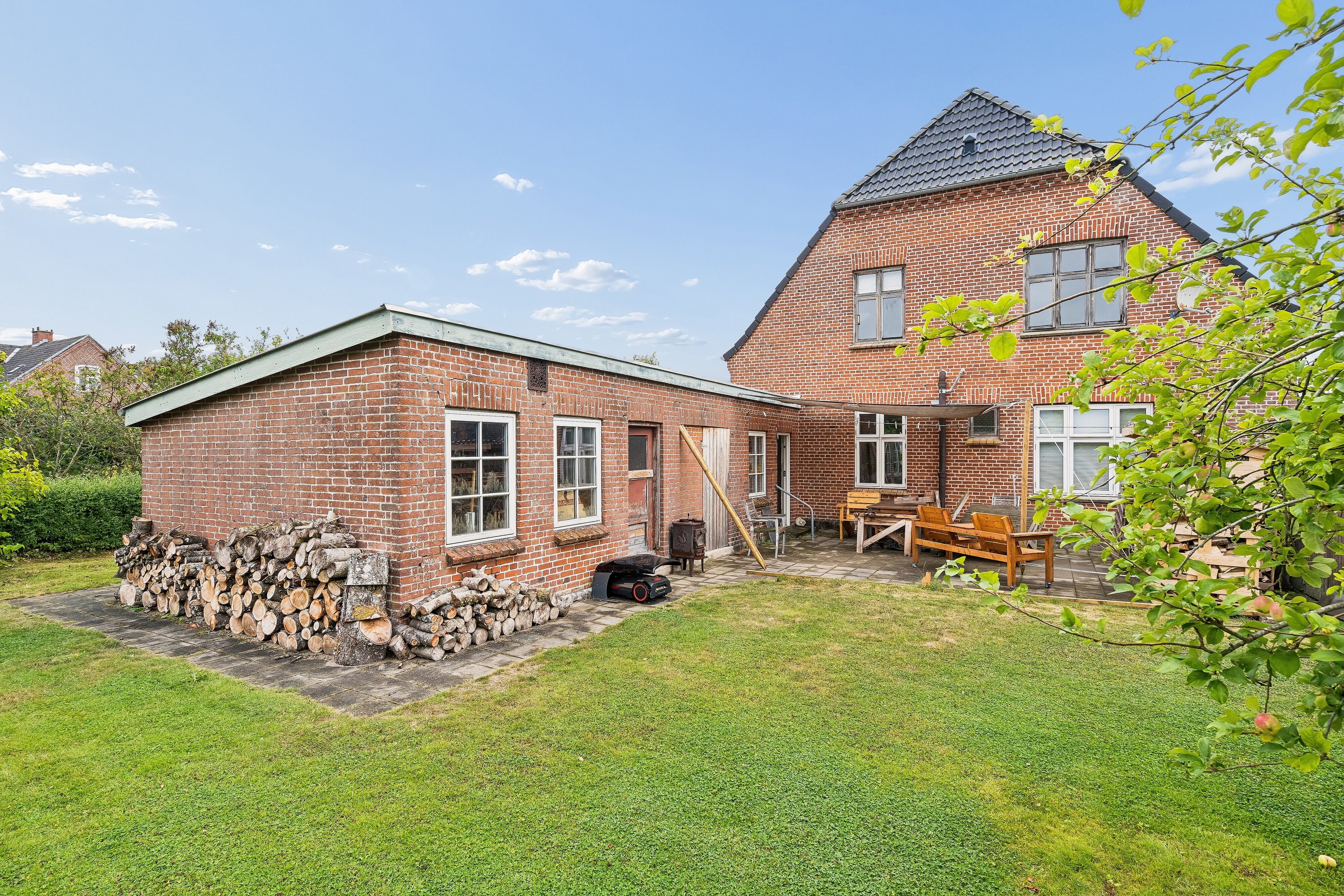Villa på Randersvej 13, 0. 8544 Mørke.