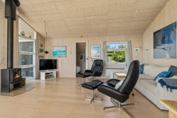 Capellavej 20, Ørby, 8420 Knebel