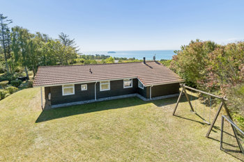 Capellavej 20, 8420 Knebel