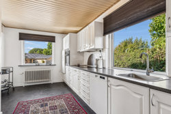 Damsbrovej 40, Norring, 8382 Hinnerup