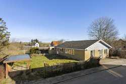Begonievej 4, 9750 Østervrå