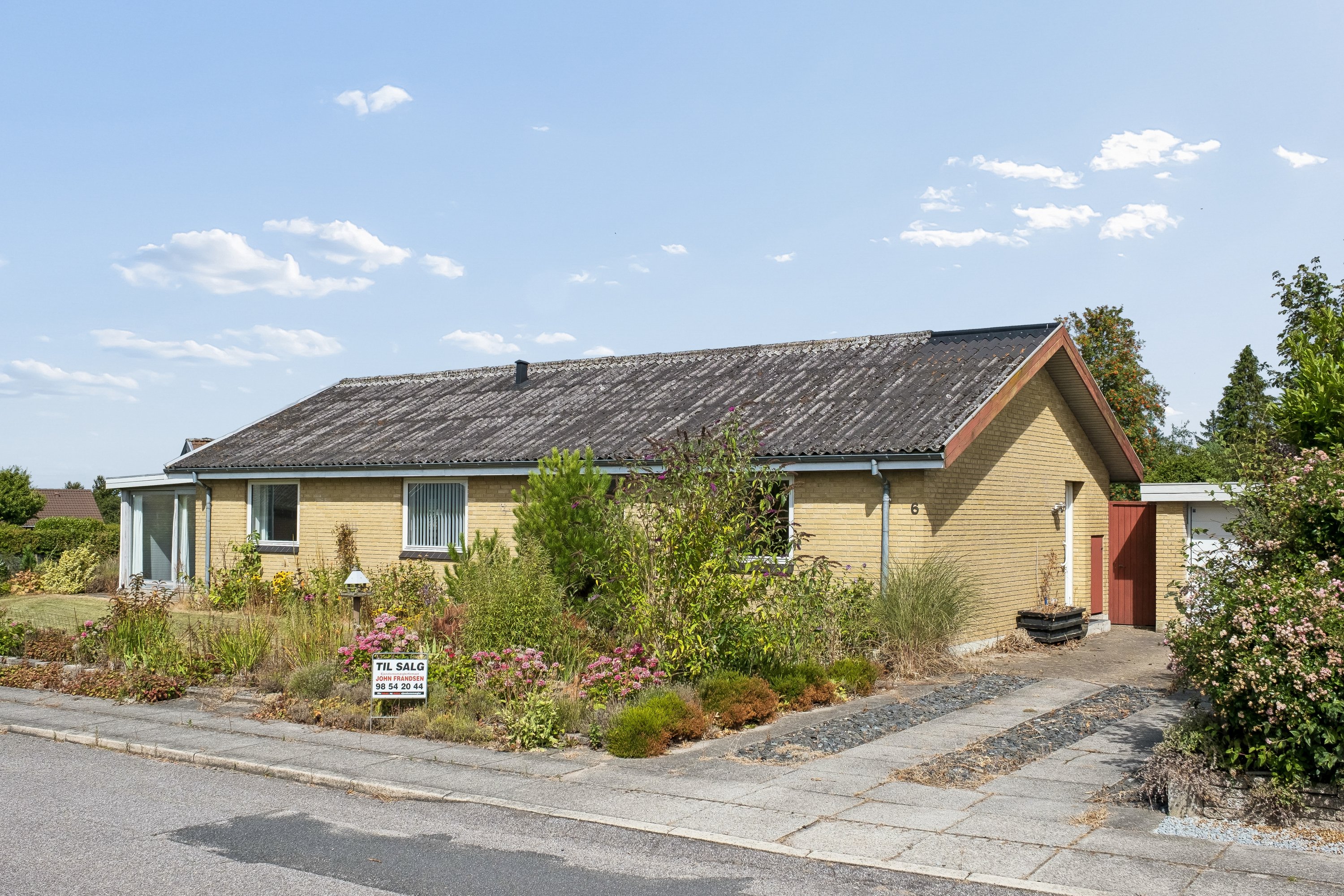 Villa på Kappelagervej 6 8983 Gjerlev J.