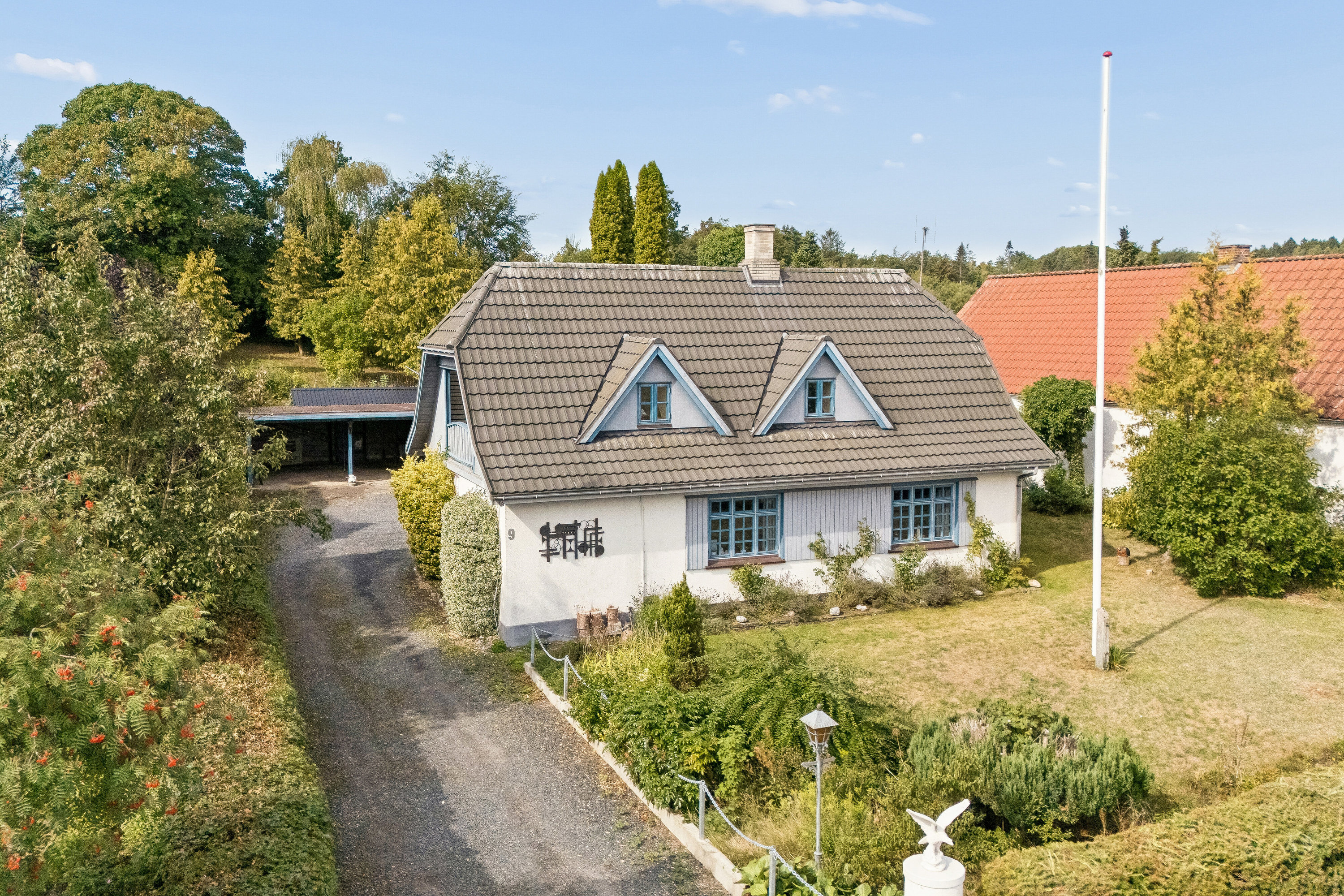 Villa på Rostvedvej 9 8410 Rønde.