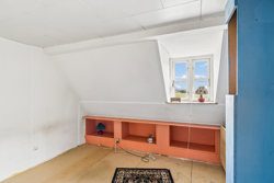 Rostvedvej 9, Rostved, 8410 Rønde