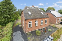 Holmedal 81, Voerladegård, 8660 Skanderborg