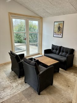 Stenvendervej 8, Følle Strand, 8410 Rønde