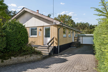 Fuglsangsalle 12, 8410 Rønde