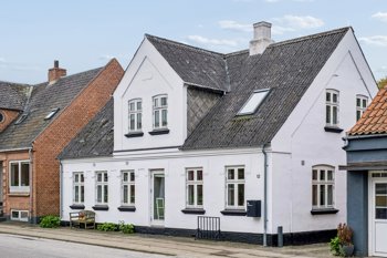 Skelund Hovedgade 12, 9560 Hadsund