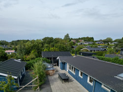 Stenvendervej 8, Følle Strand, 8410 Rønde