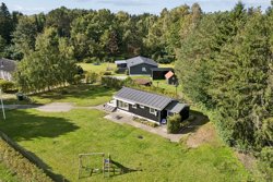 Øksenmøllevej 8, 8400 Ebeltoft