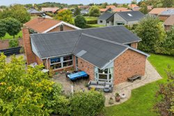 Solsortevej 10, 8660 Skanderborg