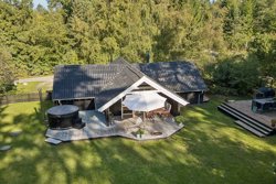 Bogfinkevej 1, Fuglslev, 8400 Ebeltoft