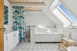 Rolighedsvej 6, 7600 Struer