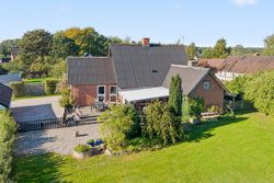 Nauhøjvej 12, Rostved, 8410 Rønde