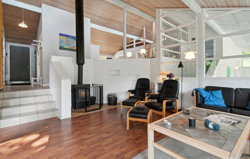 Bøsholmstien 42, Fjellerup Strand, 8585 Glesborg