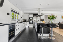 Bogensevej 103, Næsby, 5270 Odense N