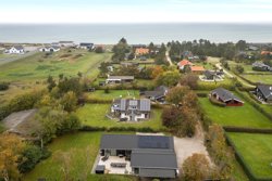Strandskadevej 16, Fjellerup Strand, 8585 Glesborg