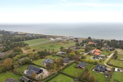 Strandskadevej 16, Fjellerup Strand, 8585 Glesborg