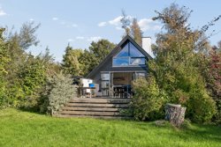Lomvievej 1, Følle Strand, 8410 Rønde