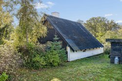 Lomvievej 1, Følle Strand, 8410 Rønde
