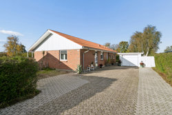 Blomstervænget 46, 9750 Østervrå