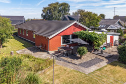 Helstrupvej 19, Snejbjerg, 7400 Herning