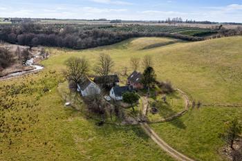 Tostrupvej 2, 9560 Hadsund
